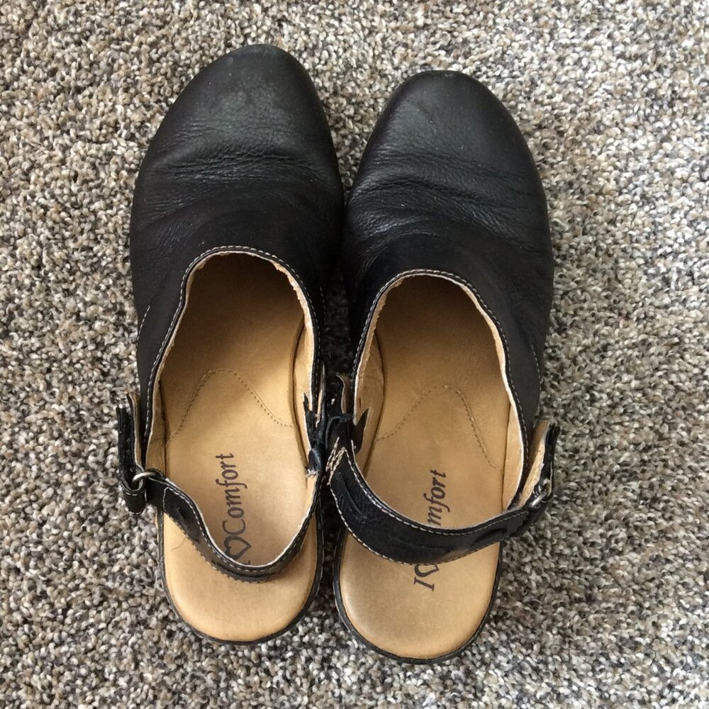 Comfort Leather Slip On Mule Clog Sandal Shoe Strap Women Size 8M